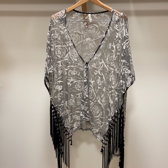 Tyche Tops - Beautiful TYCHE Lacy Shawl/Cover Up